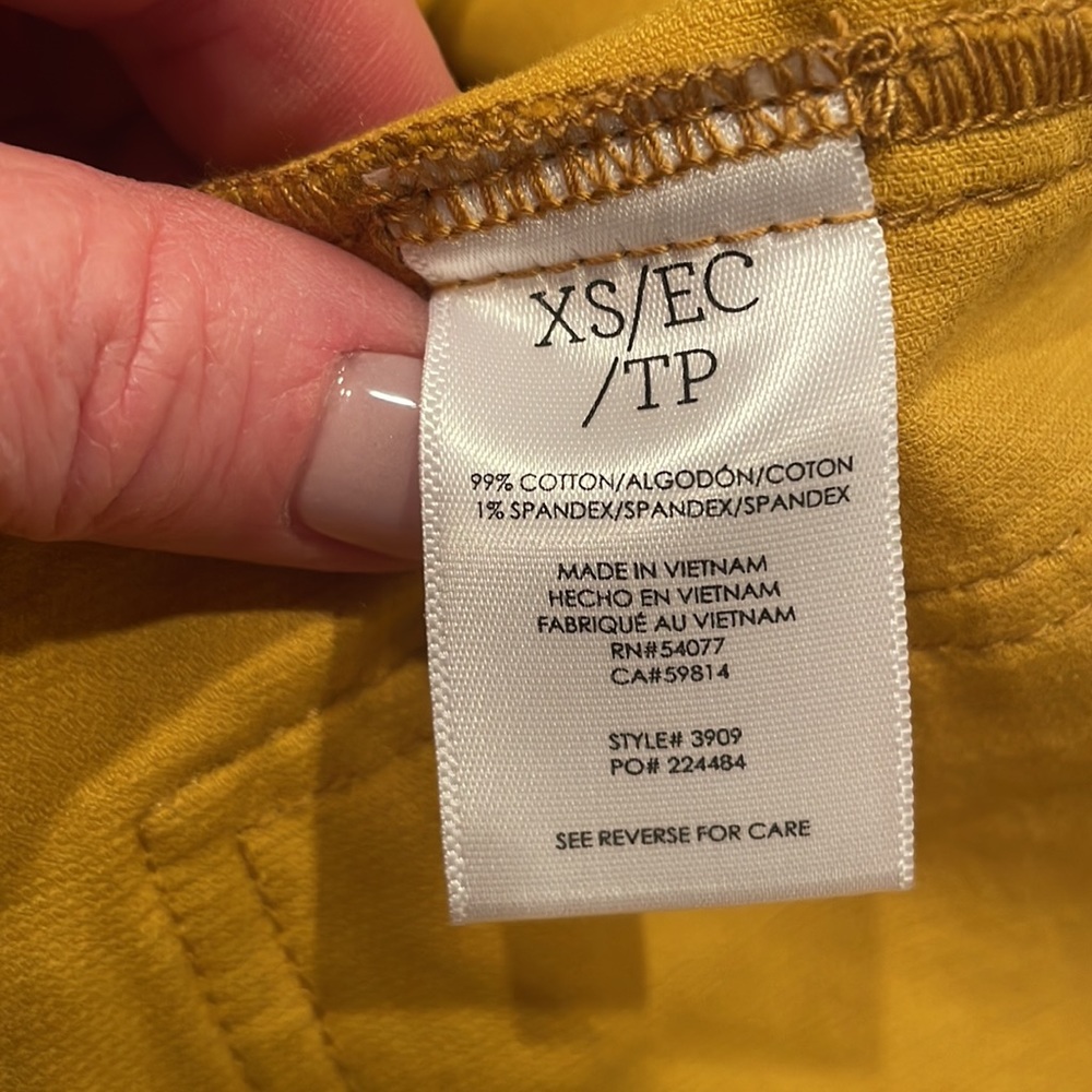 Cabi Citizen cropped jacket in Dijon sz xs and L - Picture 7 of 10